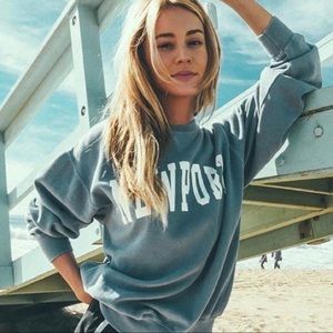 Brandy Melville NEWPORT Erica Sweatshirt || Size M